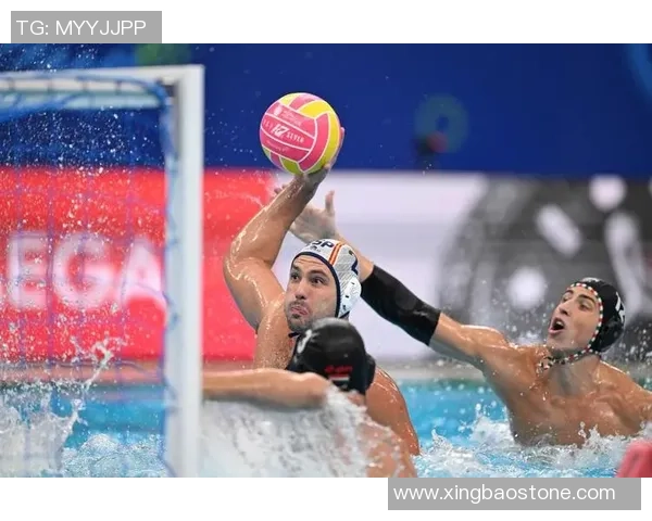 水球对决俄罗斯与匈牙利的精彩较量展现竞技魅力与团队精神