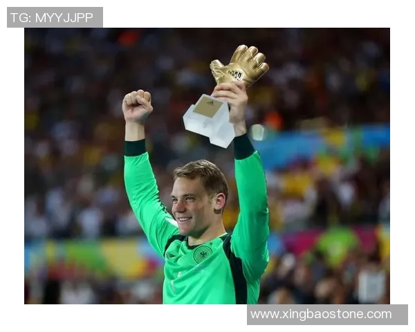 诺伊尔因重伤缺席本赛季拜仁迅速求助德赫亚临危救援